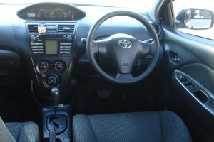 렌터카 Toyota Vios (2013) - photo 7