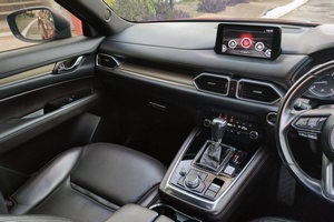 렌터카 MAZDA CX8 (21-23) - photo 12