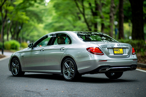 렌터카 Mercedes Benz E AMG (19-22) - photo 5