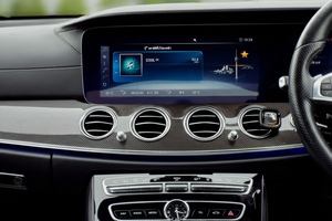 렌터카 Mercedes Benz E AMG (19-22) - photo 10
