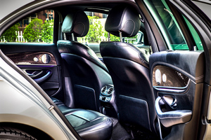 렌터카 Mercedes Benz E AMG (19-22) - photo 15