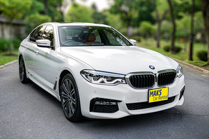 렌터카 BMW 530e M Sport(19-23) - photo 1