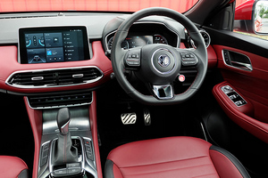 렌터카 MG HS (22-24) - photo 11