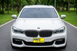렌터카 BMW 740 M Sport(19-22) - photo 3