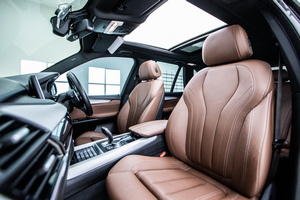렌터카 BMW X5 M SPORT (17-19) - photo 11