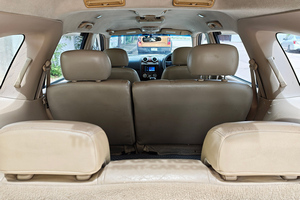 렌터카 Isuzu MU7 - photo 7
