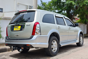 렌터카 Isuzu MU7 - photo 11