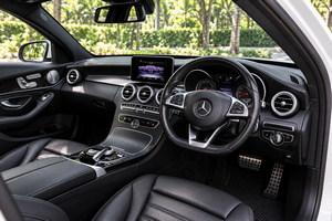 렌터카 Mercedes Benz C AMG (17-23) - photo 9