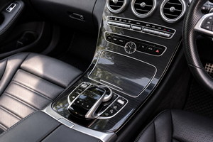 렌터카 Mercedes Benz C AMG (17-23) - photo 14